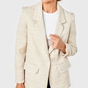 Elegant Cartolina Nantucket Cream Blazer for Women